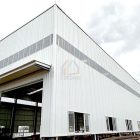 What is the roof slope to follow in the fabrication and installation of steel structure workshops?